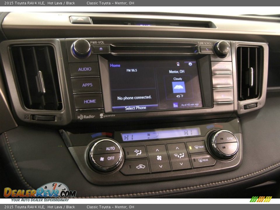 Controls of 2015 Toyota RAV4 XLE Photo #8