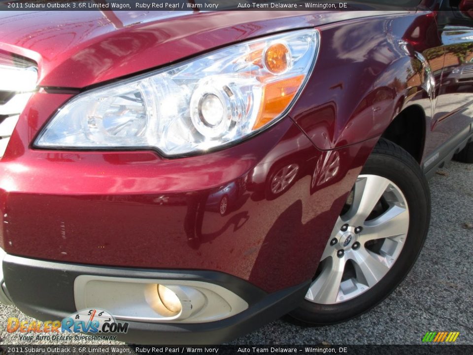 2011 Subaru Outback 3.6R Limited Wagon Ruby Red Pearl / Warm Ivory Photo #23