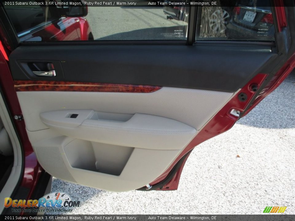 2011 Subaru Outback 3.6R Limited Wagon Ruby Red Pearl / Warm Ivory Photo #30