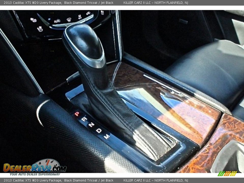 2013 Cadillac XTS W20 Livery Package Black Diamond Tricoat / Jet Black Photo #35