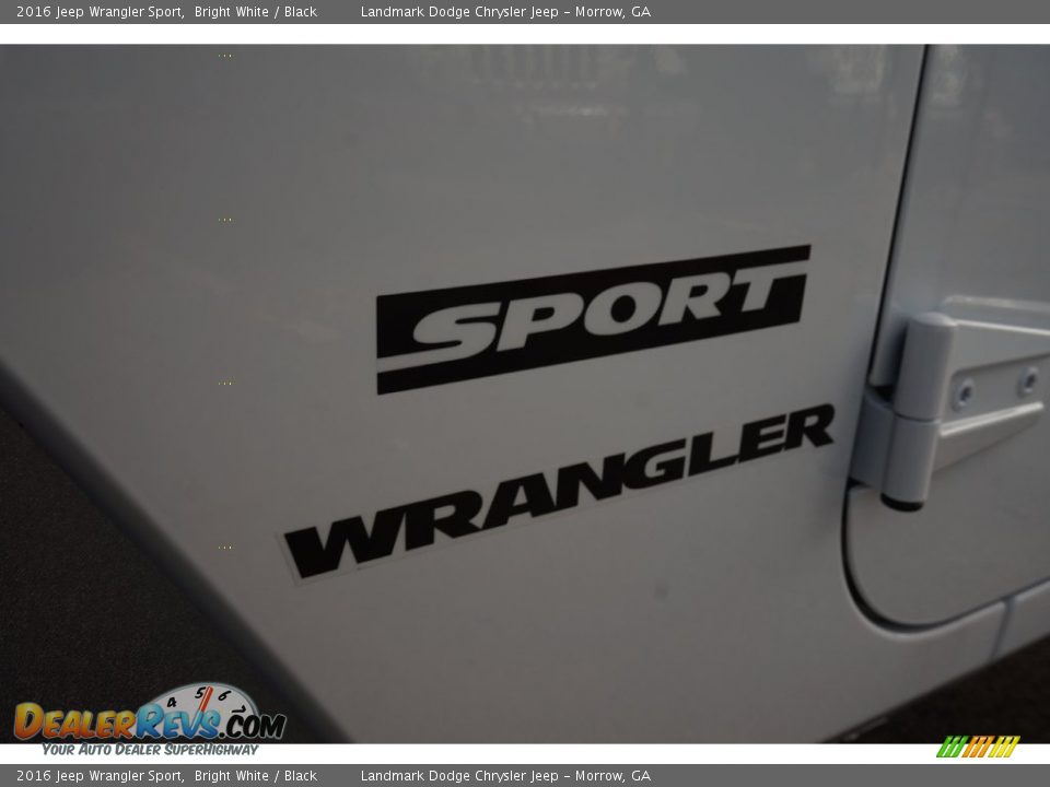 2016 Jeep Wrangler Sport Bright White / Black Photo #7