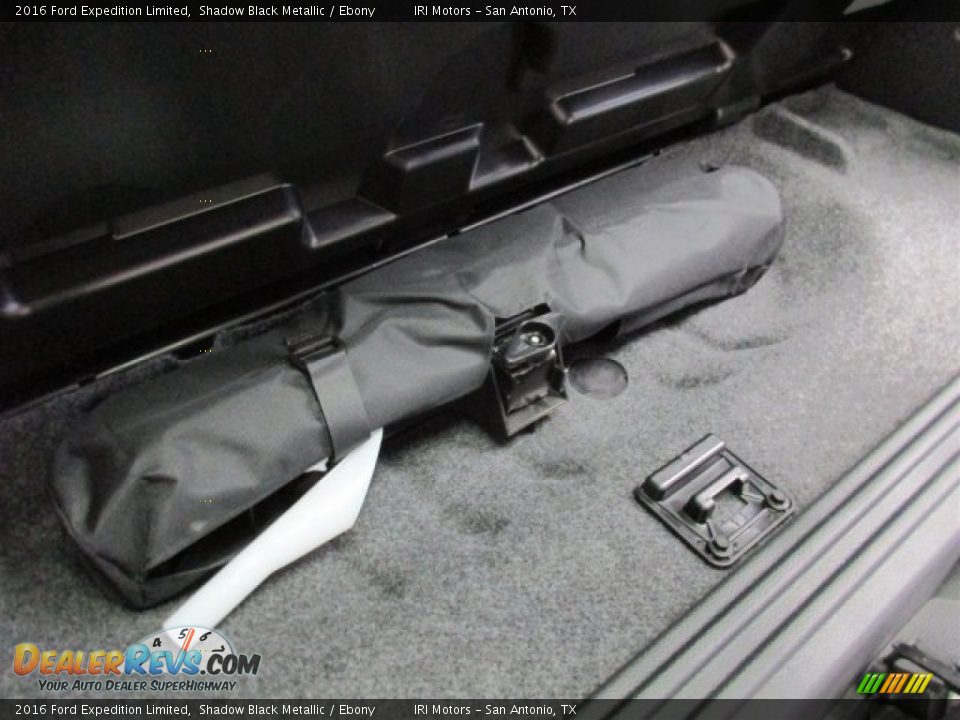 2016 Ford Expedition Limited Shadow Black Metallic / Ebony Photo #23