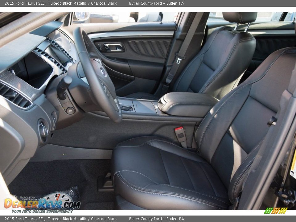 Front Seat of 2015 Ford Taurus SEL Photo #5