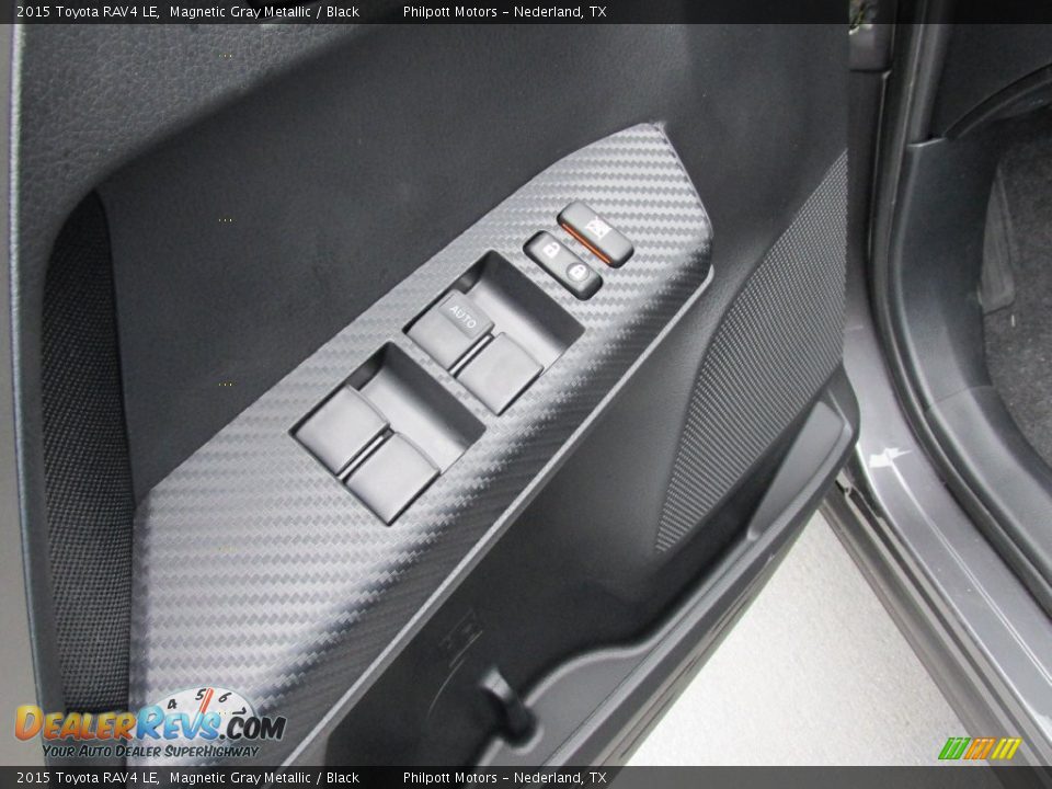 2015 Toyota RAV4 LE Magnetic Gray Metallic / Black Photo #20