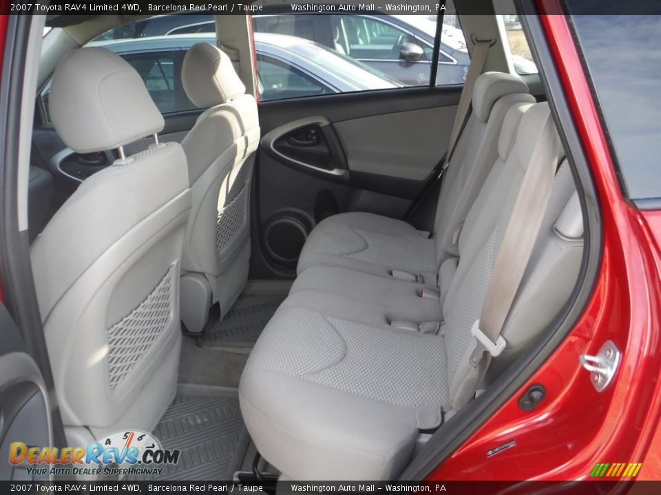 2007 Toyota RAV4 Limited 4WD Barcelona Red Pearl / Taupe Photo #17