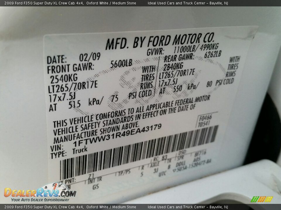 2009 Ford F350 Super Duty XL Crew Cab 4x4 Oxford White / Medium Stone Photo #16