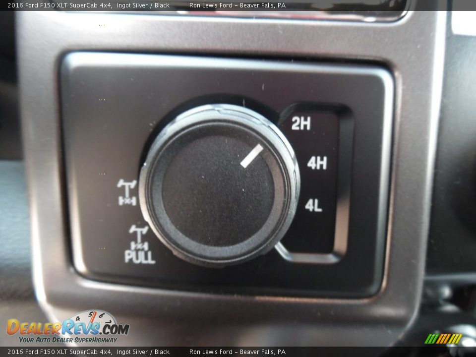 Controls of 2016 Ford F150 XLT SuperCab 4x4 Photo #16
