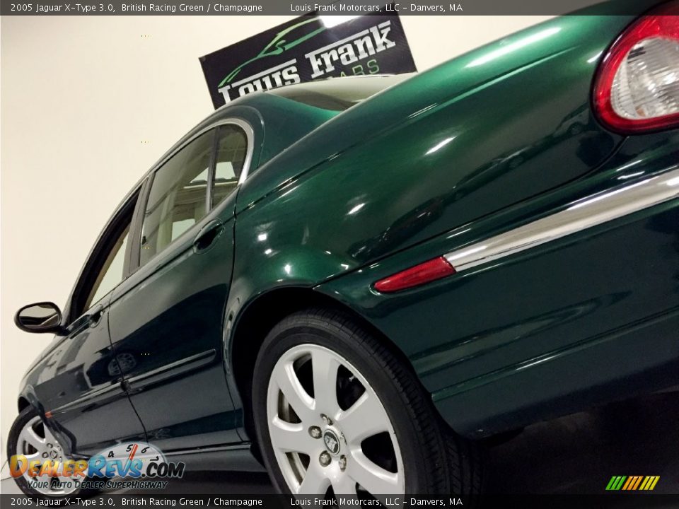 2005 Jaguar X-Type 3.0 British Racing Green / Champagne Photo #16