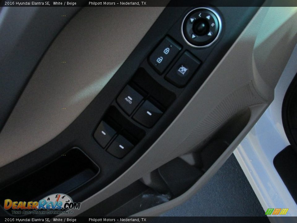 2016 Hyundai Elantra SE White / Beige Photo #20