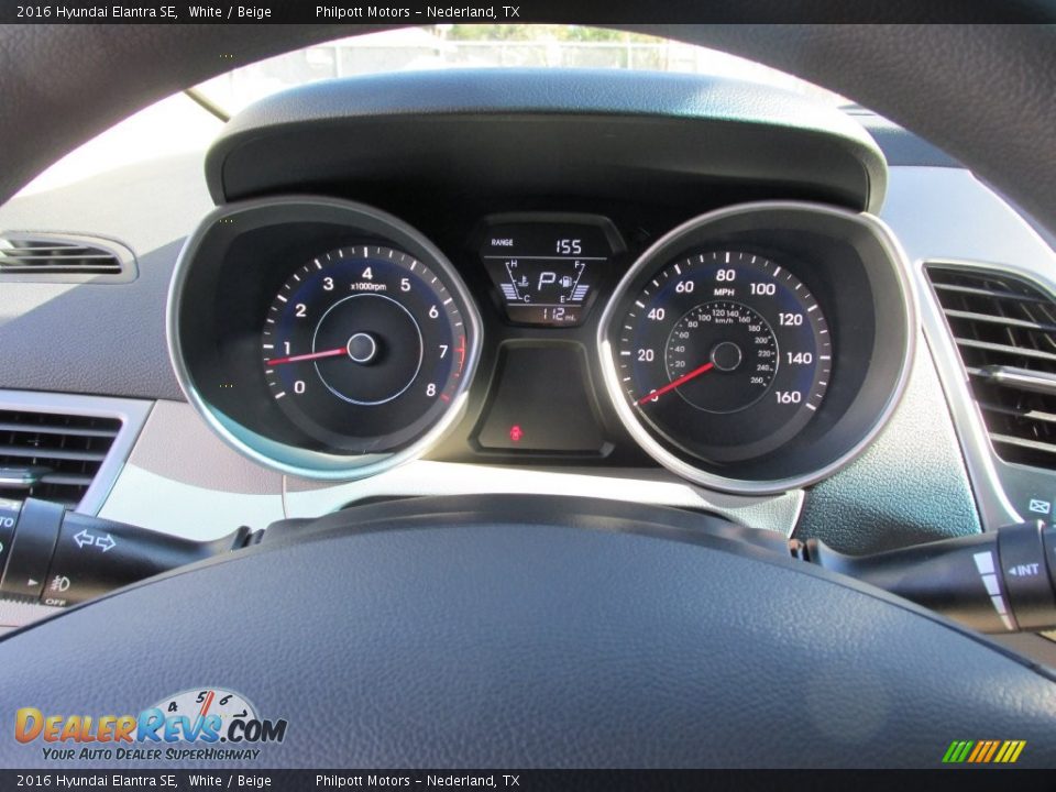 2016 Hyundai Elantra SE White / Beige Photo #29