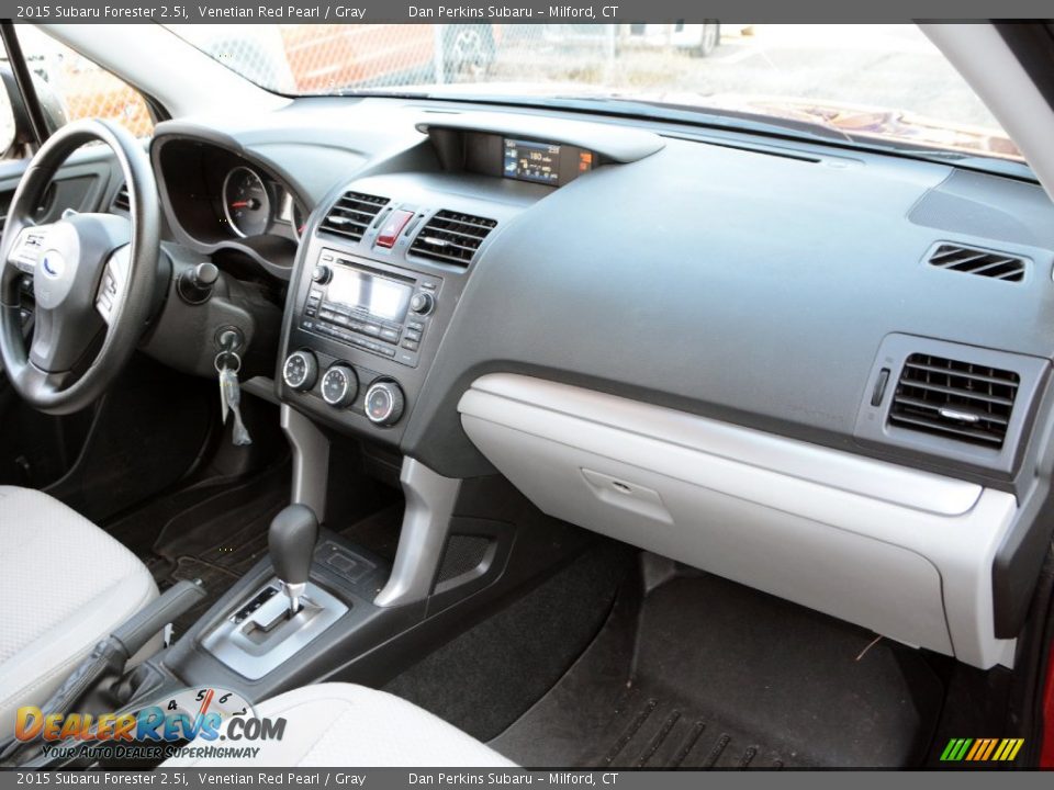 2015 Subaru Forester 2.5i Venetian Red Pearl / Gray Photo #8
