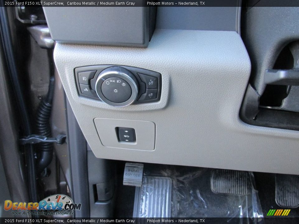 2015 Ford F150 XLT SuperCrew Caribou Metallic / Medium Earth Gray Photo #32