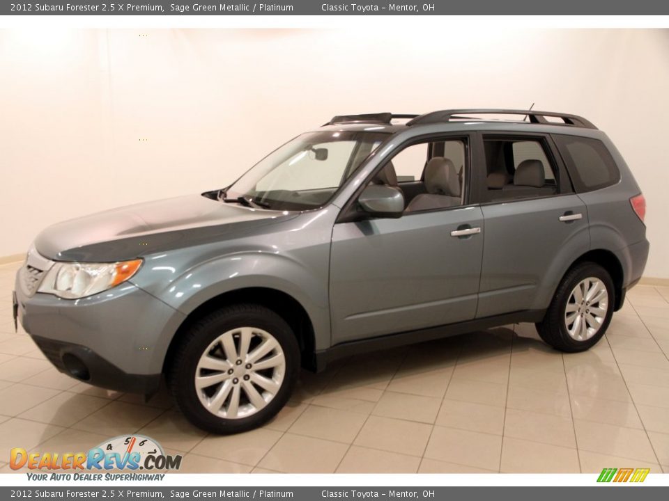Front 3/4 View of 2012 Subaru Forester 2.5 X Premium Photo #3