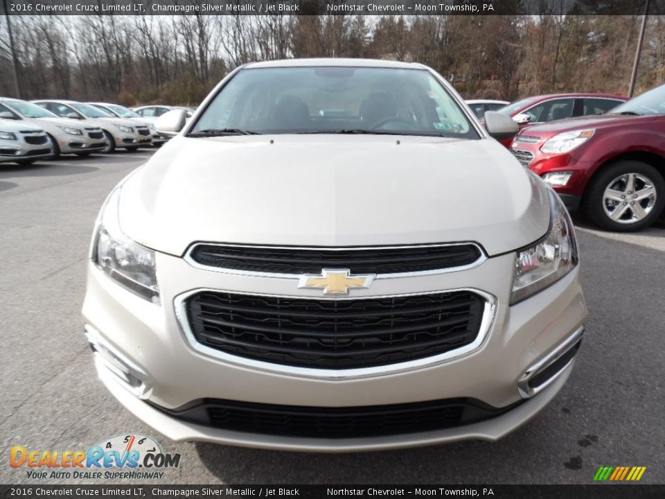 2016 Chevrolet Cruze Limited LT Champagne Silver Metallic / Jet Black Photo #2