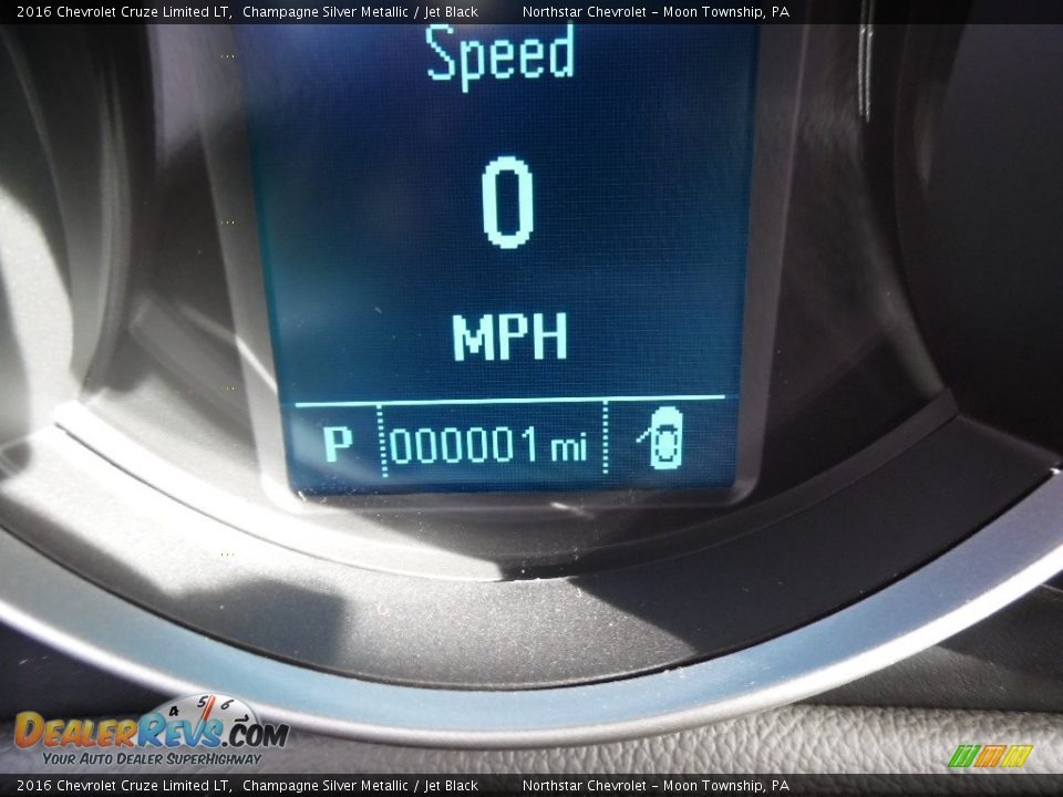 2016 Chevrolet Cruze Limited LT Champagne Silver Metallic / Jet Black Photo #20