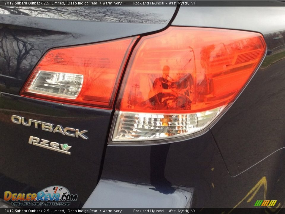 2012 Subaru Outback 2.5i Limited Deep Indigo Pearl / Warm Ivory Photo #23