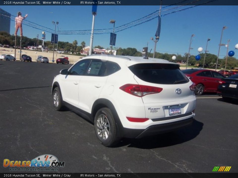 2016 Hyundai Tucson SE Winter White / Gray Photo #9