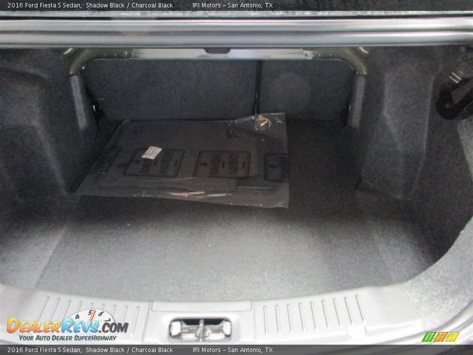 2016 Ford Fiesta S Sedan Shadow Black / Charcoal Black Photo #7