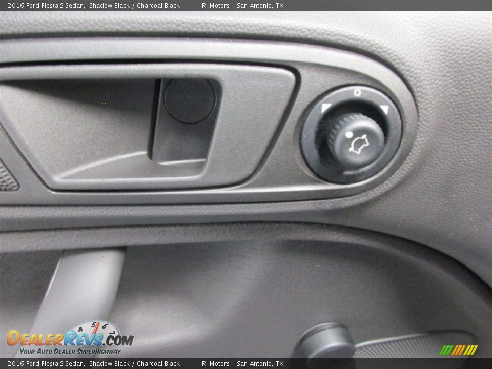 2016 Ford Fiesta S Sedan Shadow Black / Charcoal Black Photo #13
