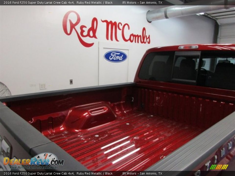 2016 Ford F250 Super Duty Lariat Crew Cab 4x4 Ruby Red Metallic / Black Photo #10