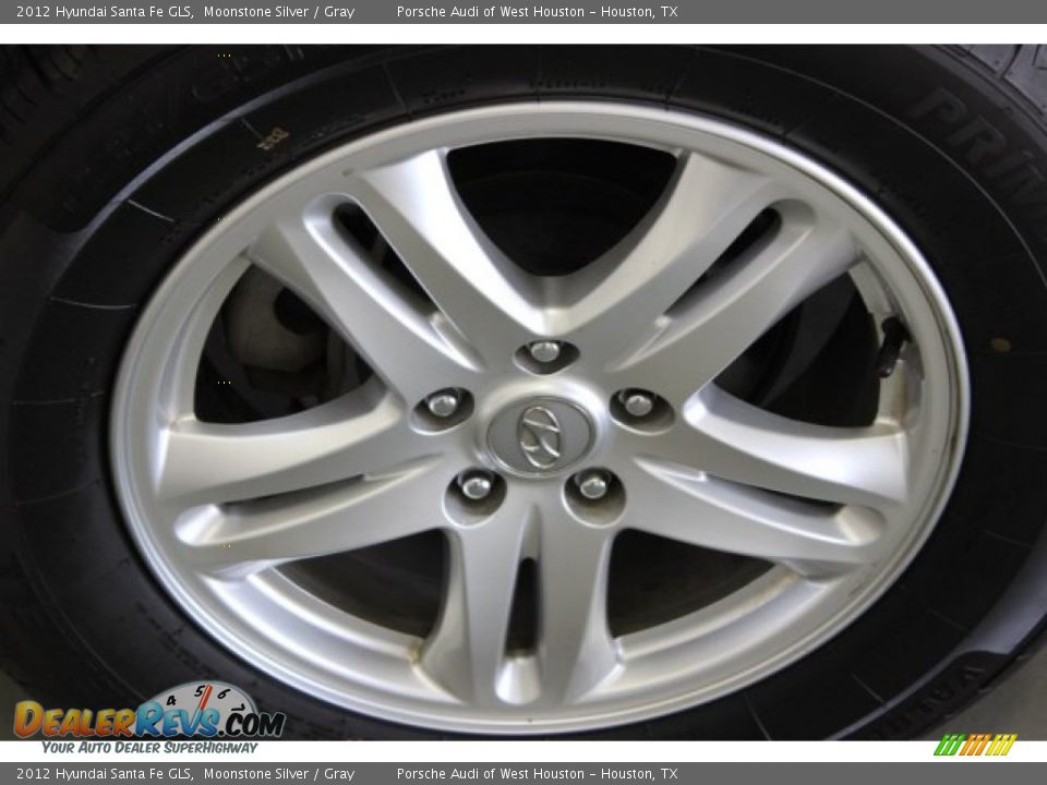 2012 Hyundai Santa Fe GLS Moonstone Silver / Gray Photo #10