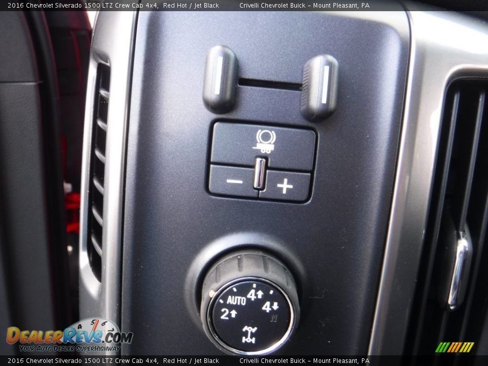 Controls of 2016 Chevrolet Silverado 1500 LTZ Crew Cab 4x4 Photo #11