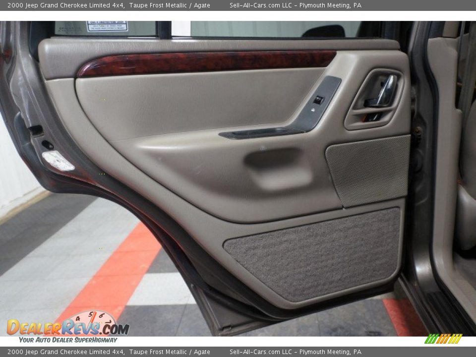2000 Jeep Grand Cherokee Limited 4x4 Taupe Frost Metallic / Agate Photo #17