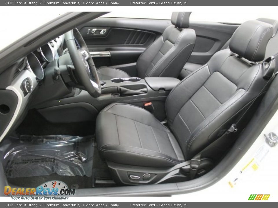 Front Seat of 2016 Ford Mustang GT Premium Convertible Photo #7