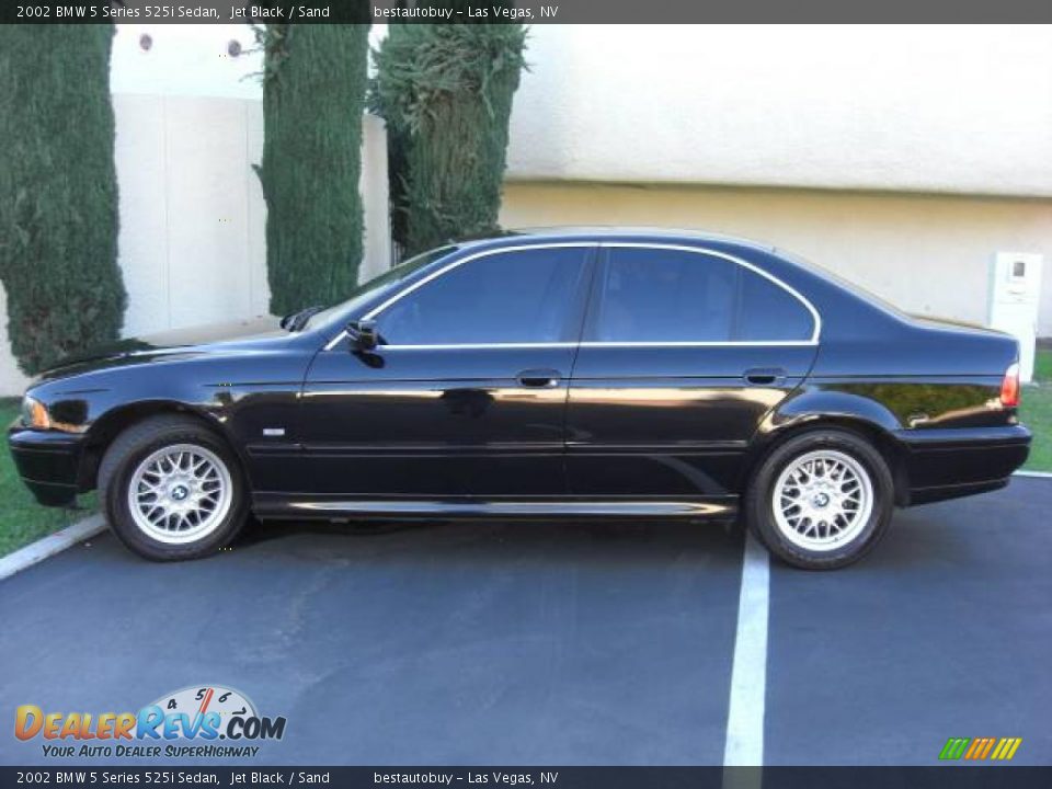 2002 BMW 5 Series 525i Sedan Jet Black / Sand Photo #2