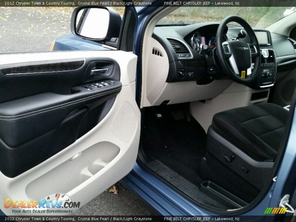 2012 Chrysler Town & Country Touring Crystal Blue Pearl / Black/Light Graystone Photo #16