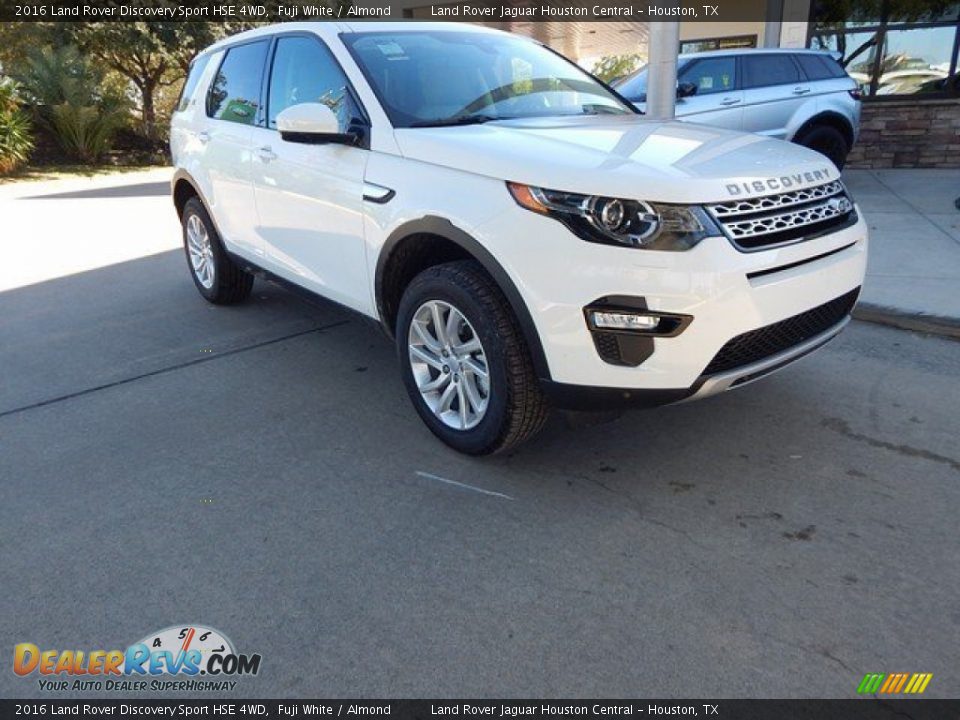 2016 Land Rover Discovery Sport HSE 4WD Fuji White / Almond Photo #1