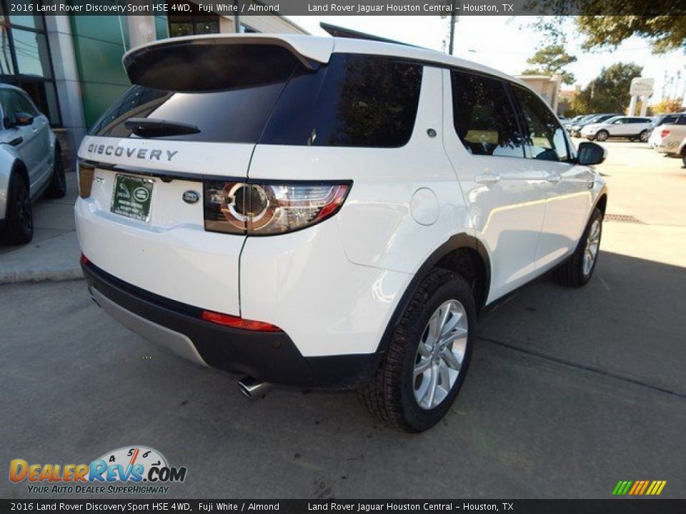 2016 Land Rover Discovery Sport HSE 4WD Fuji White / Almond Photo #11