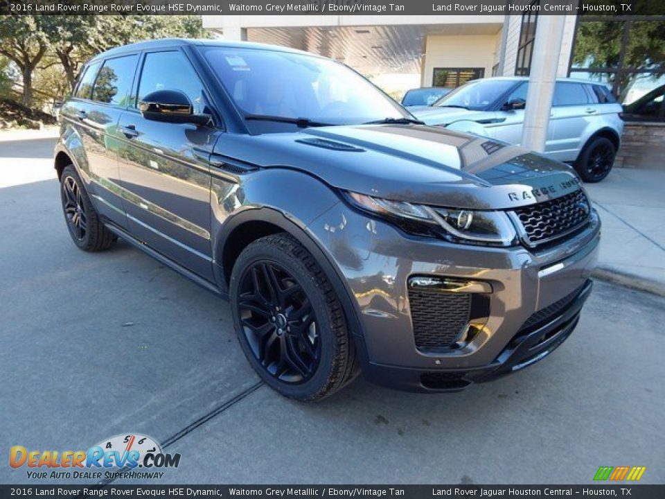 Front 3/4 View of 2016 Land Rover Range Rover Evoque HSE Dynamic Photo #2