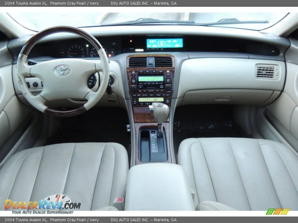 2004 Toyota Avalon XL Phantom Gray Pearl / Ivory Photo #12