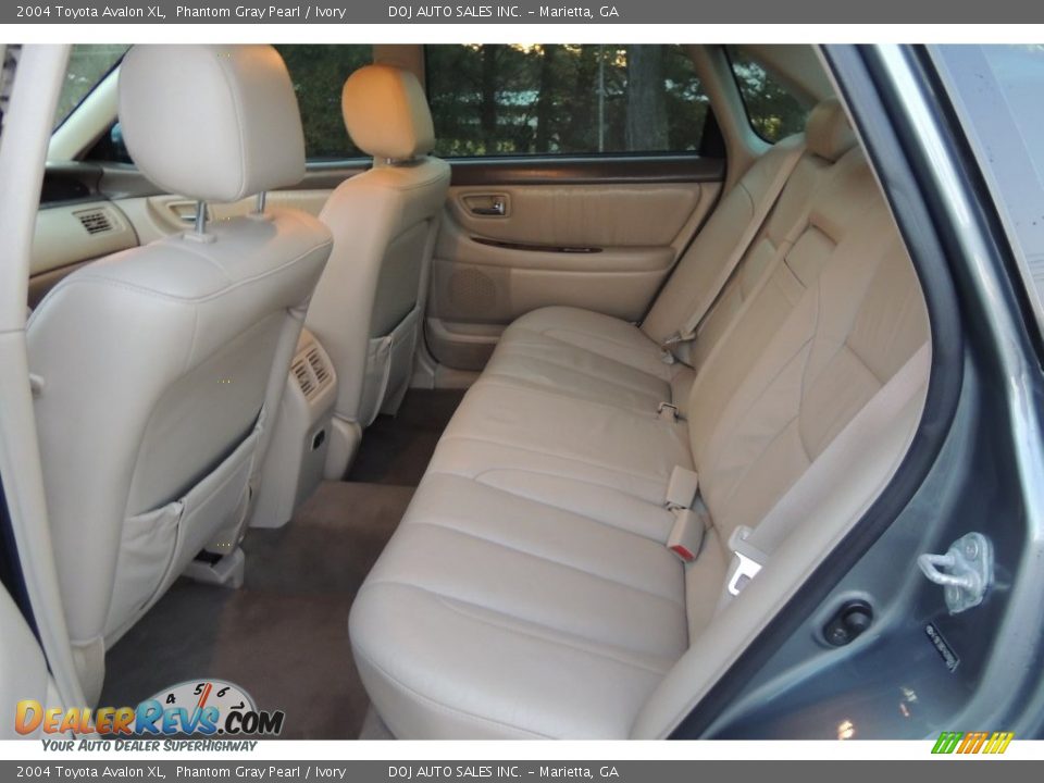 2004 Toyota Avalon XL Phantom Gray Pearl / Ivory Photo #16