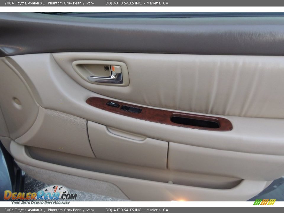 2004 Toyota Avalon XL Phantom Gray Pearl / Ivory Photo #20