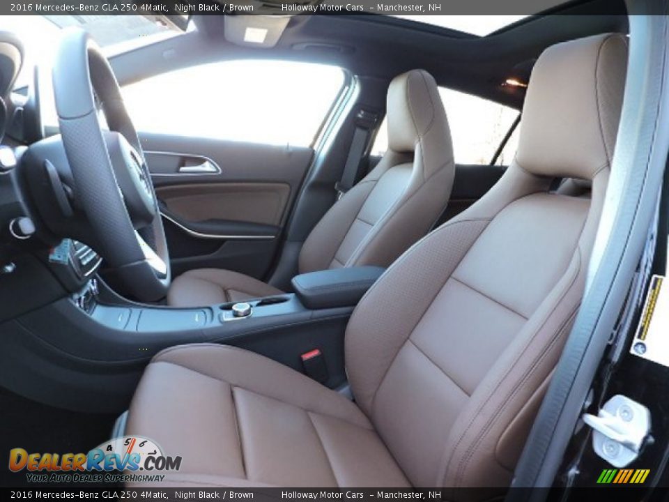 Front Seat of 2016 Mercedes-Benz GLA 250 4Matic Photo #12