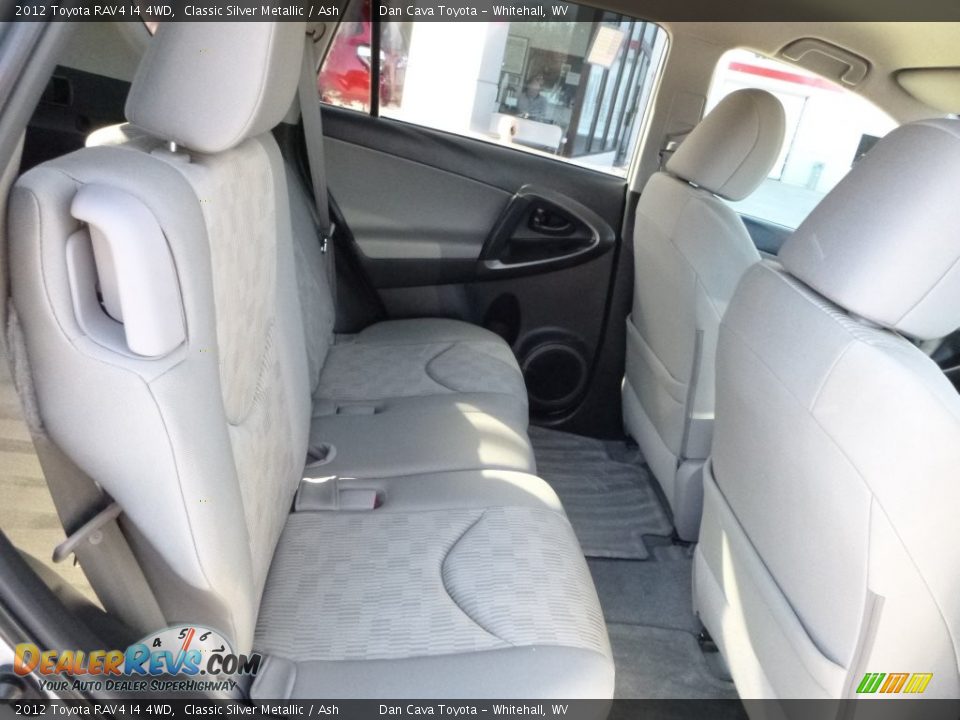 2012 Toyota RAV4 I4 4WD Classic Silver Metallic / Ash Photo #5