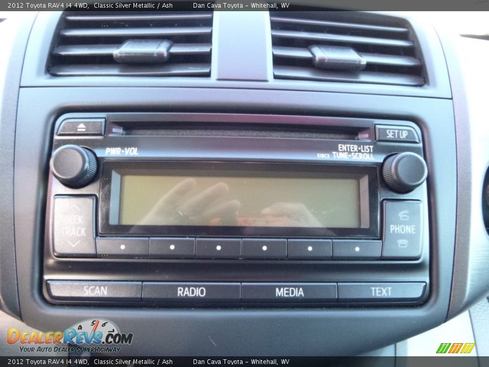 2012 Toyota RAV4 I4 4WD Classic Silver Metallic / Ash Photo #17