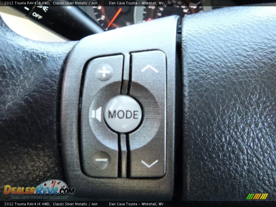 2012 Toyota RAV4 I4 4WD Classic Silver Metallic / Ash Photo #19
