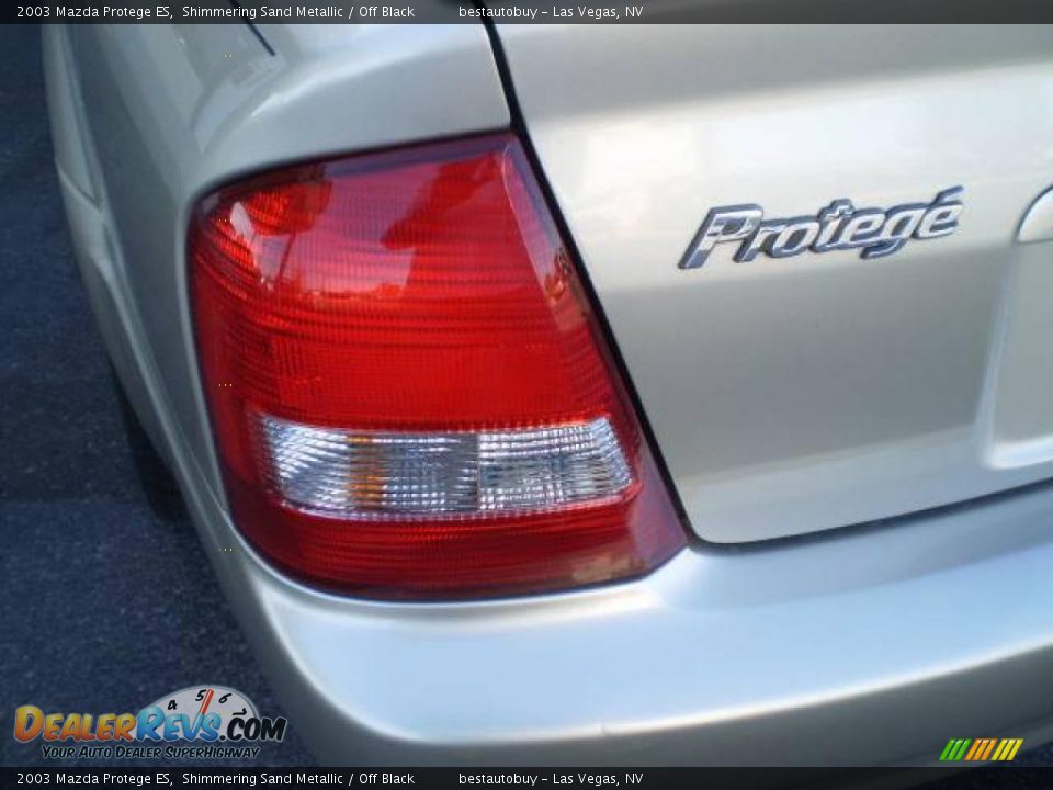 2003 Mazda Protege ES Shimmering Sand Metallic / Off Black Photo #13