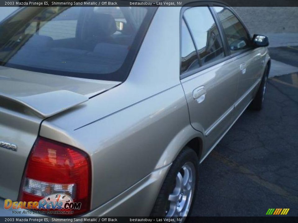 2003 Mazda Protege ES Shimmering Sand Metallic / Off Black Photo #15