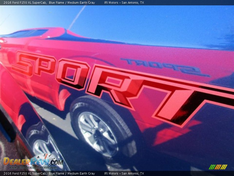 2016 Ford F150 XL SuperCab Blue Flame / Medium Earth Gray Photo #6
