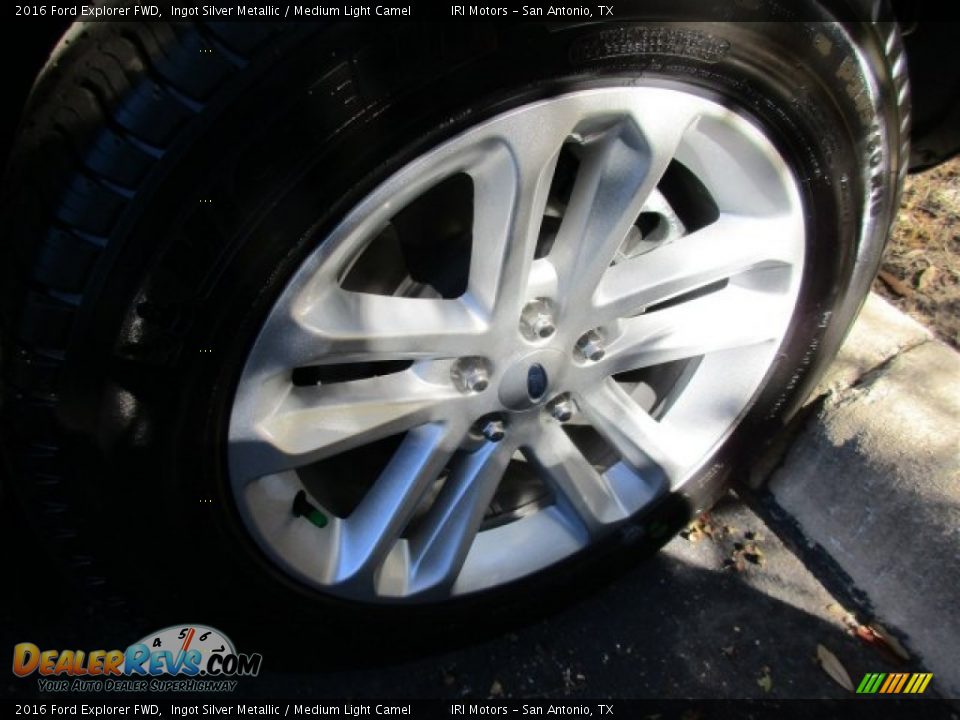 2016 Ford Explorer FWD Ingot Silver Metallic / Medium Light Camel Photo #3