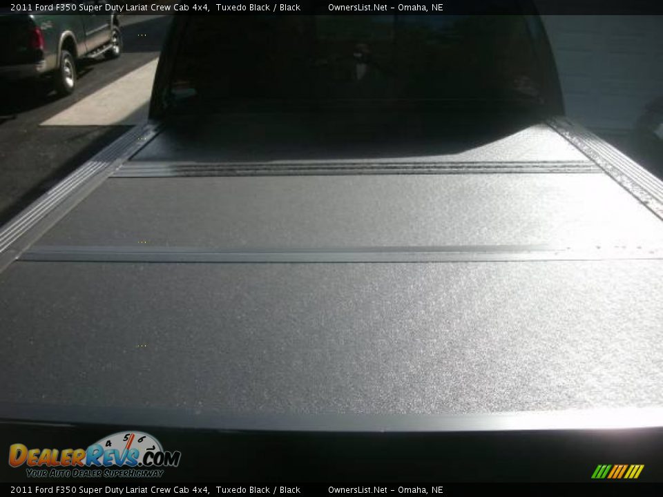 2011 Ford F350 Super Duty Lariat Crew Cab 4x4 Tuxedo Black / Black Photo #6