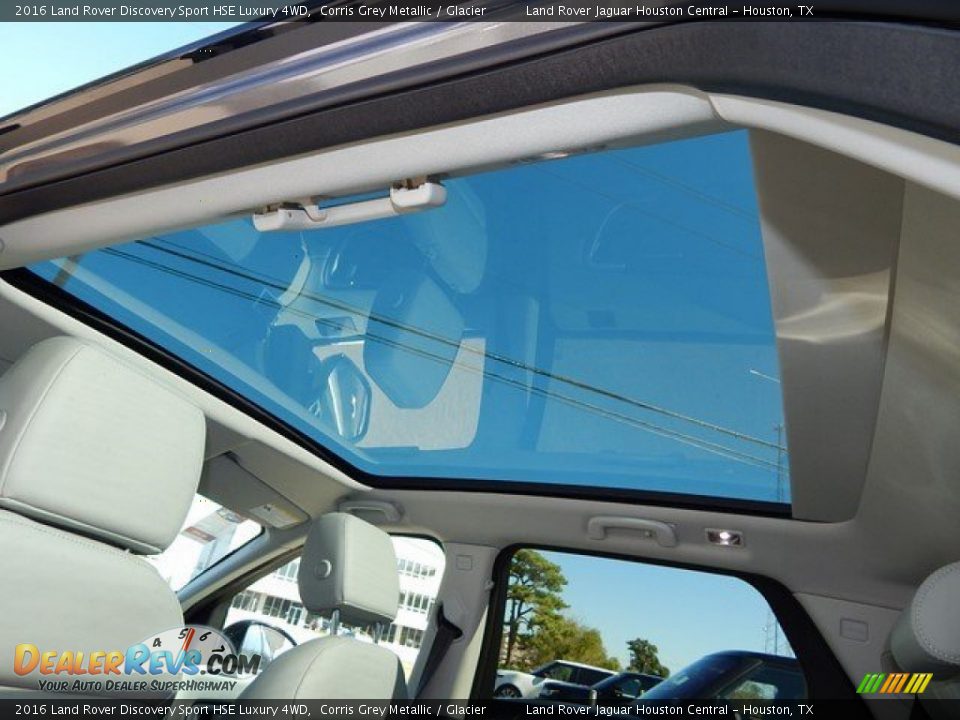 Sunroof of 2016 Land Rover Discovery Sport HSE Luxury 4WD Photo #24