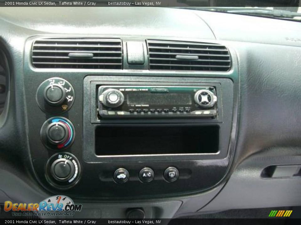 2001 Honda Civic LX Sedan Taffeta White / Gray Photo #29