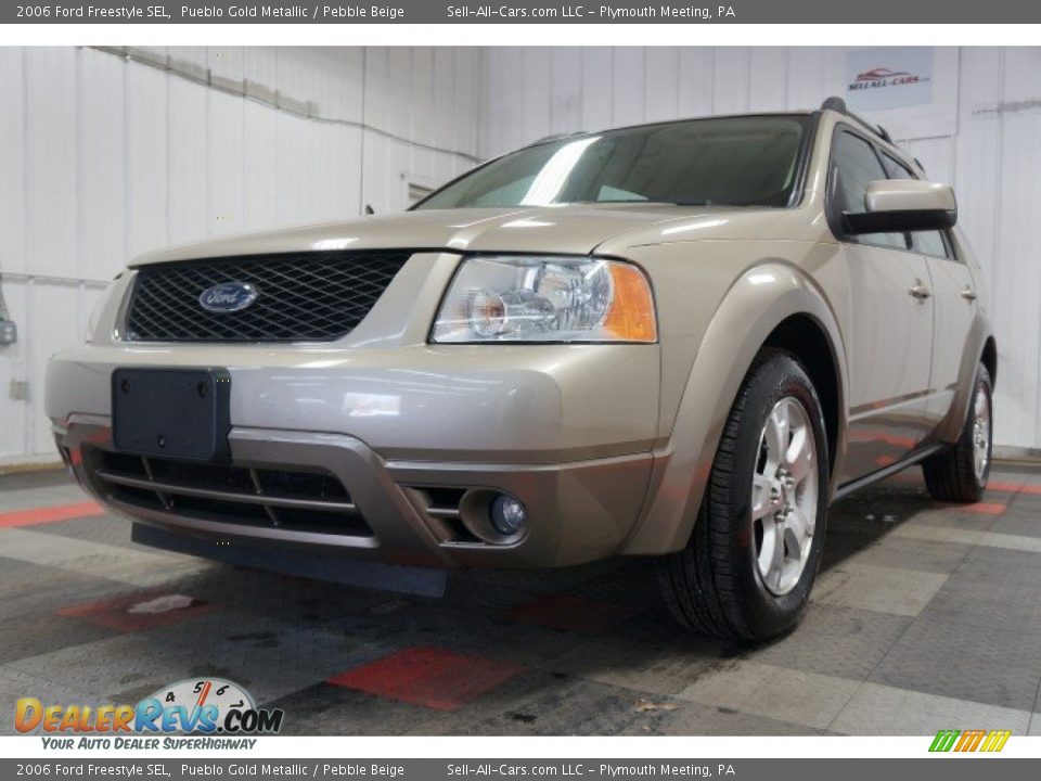2006 Ford Freestyle SEL Pueblo Gold Metallic / Pebble Beige Photo #3