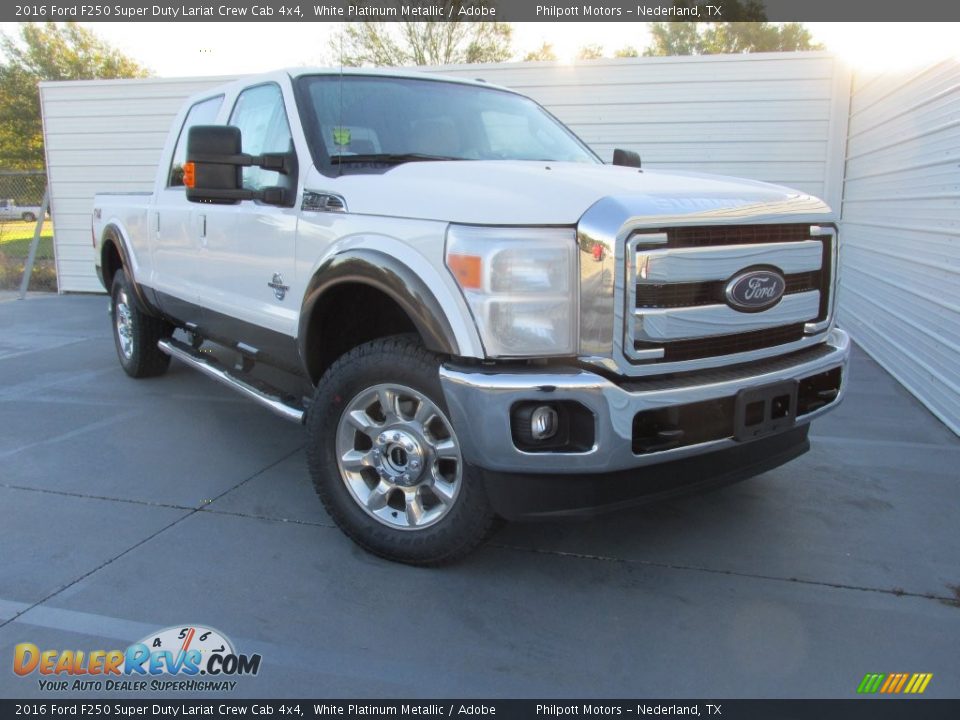 2016 Ford F250 Super Duty Lariat Crew Cab 4x4 White Platinum Metallic / Adobe Photo #1