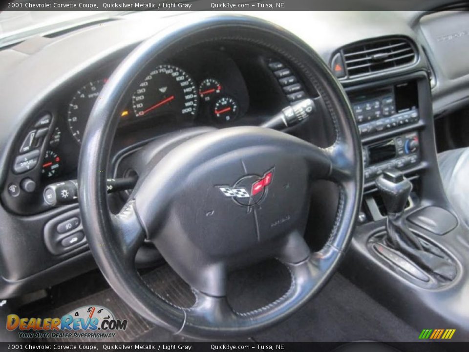 2001 Chevrolet Corvette Coupe Quicksilver Metallic / Light Gray Photo #5